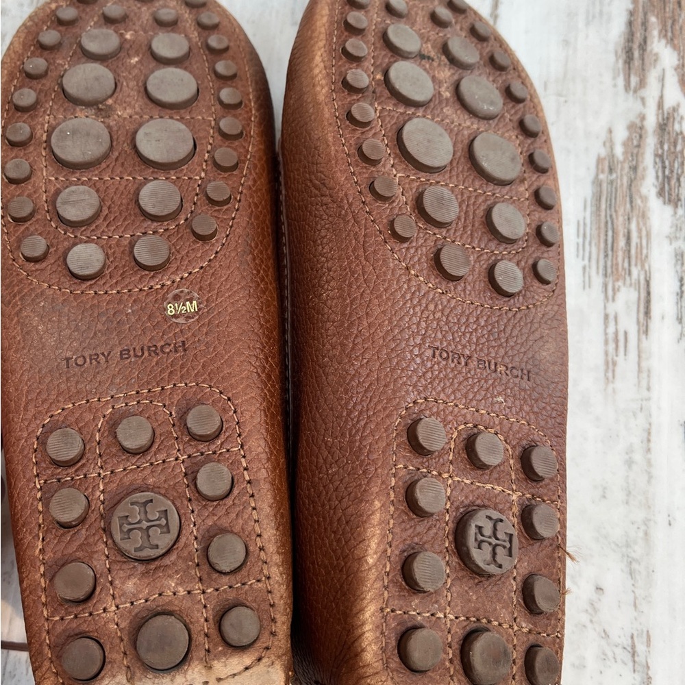 Tory Burch Ludlow Brown Pebbled Leather Driving Loafers - Size 8.5 - Picture 13 of 16